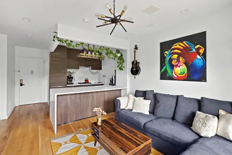 $825,000 | 238 Richardson Street, Unit 3B | Williamsburg
