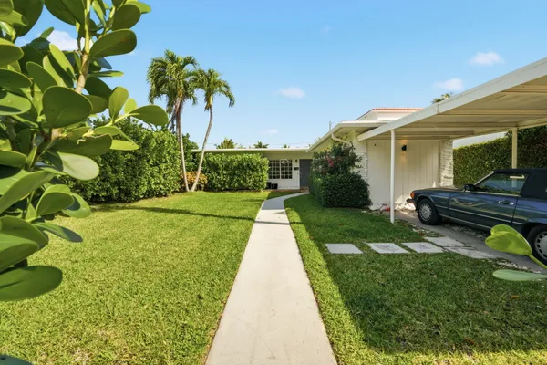 $9,500 | 725 West 51st Street, Miami Beach, FL 33140