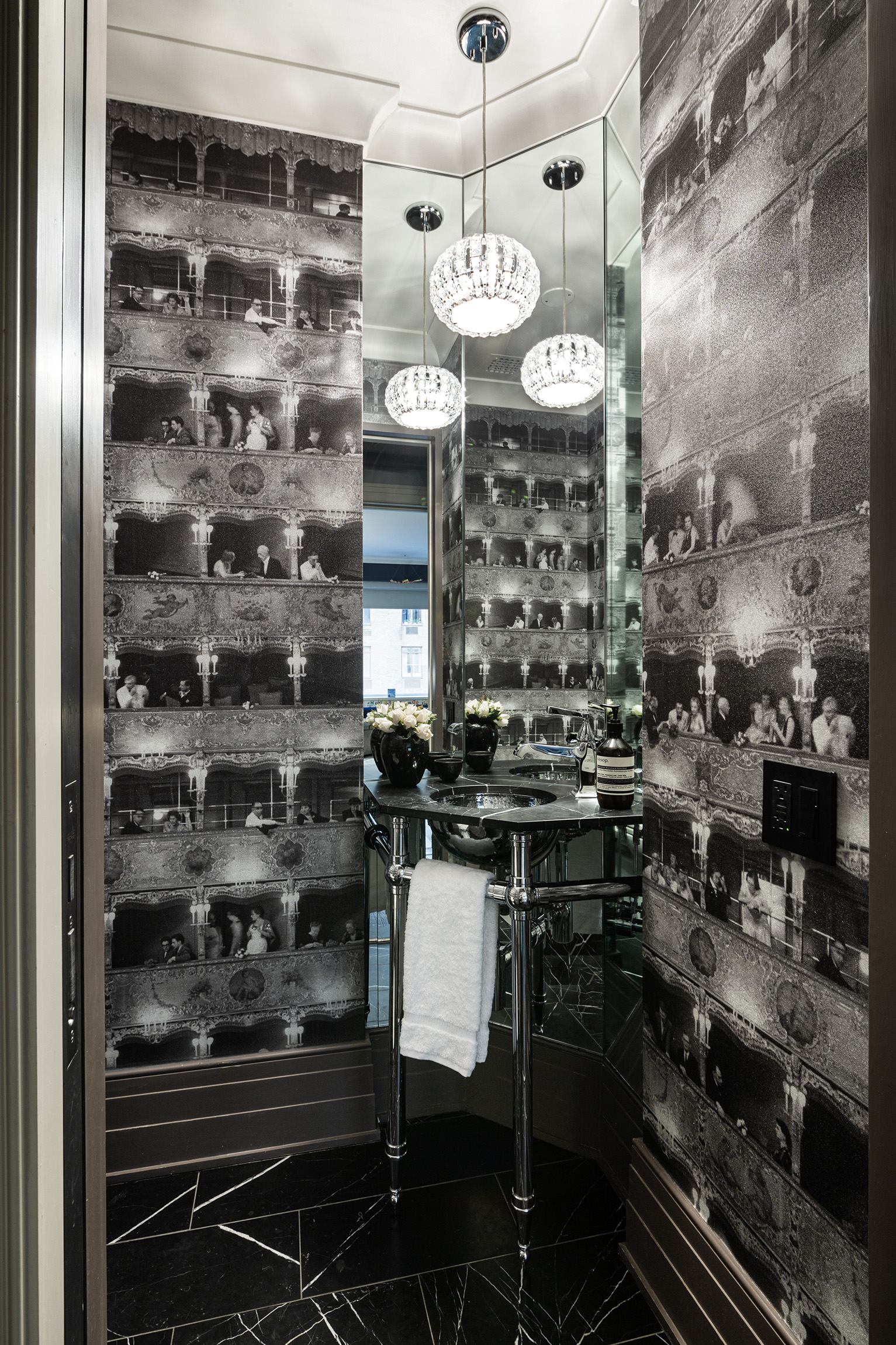 115 Central Park West, Unit 2G Manhattan, NY 10023 - Photo 15 of 16