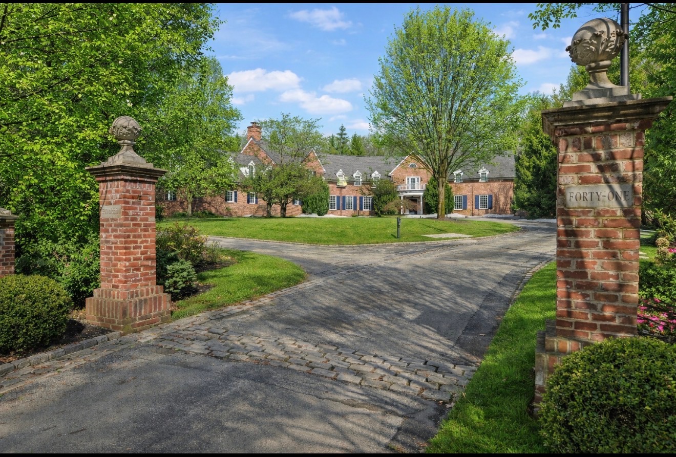 41 Tunbridge Road Haverford, PA 19041 - Photo 1 of 21