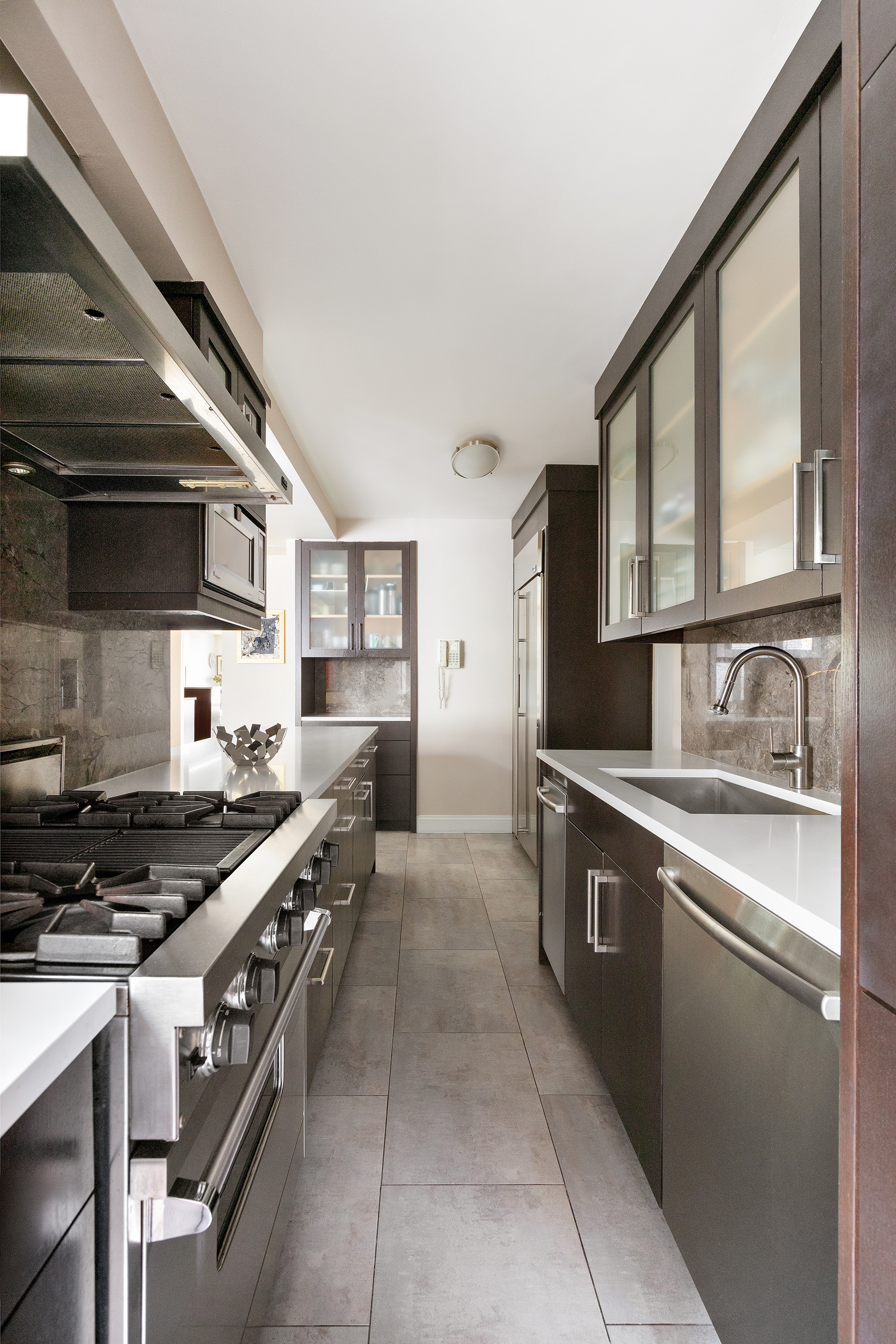 35 Sutton Place, Unit 3BC Manhattan, NY 10022 - Photo 7 of 20