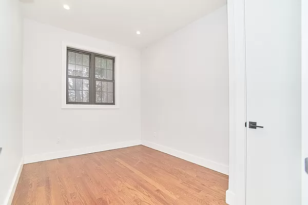 241 Marion Street, Unit 3L Brooklyn, NY 11233 - Photo 5 of 7