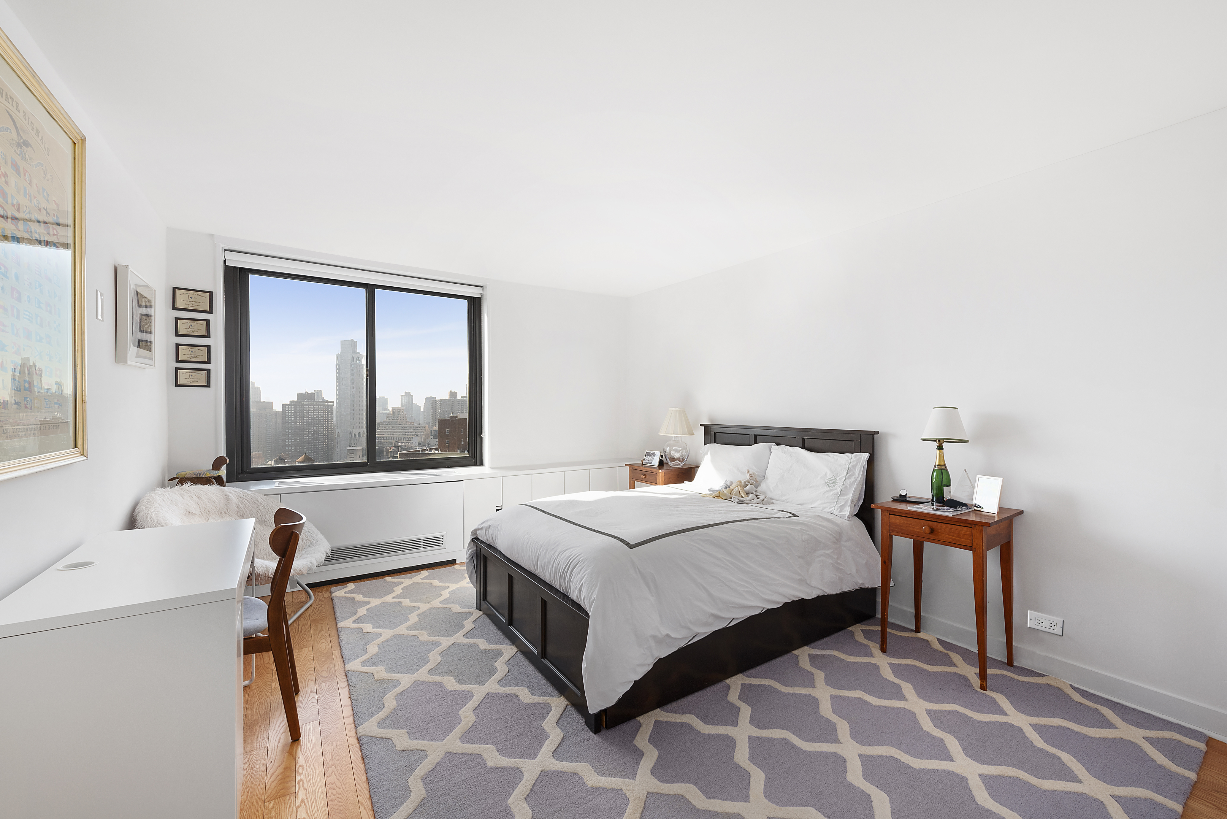 40 East 94th Street, Unit 27A Manhattan, NY 10128 - Photo 9 of 12