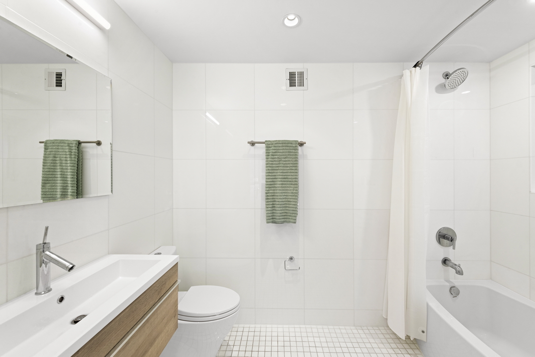 32 Clinton Street, Unit 2 Manhattan, NY 10002 - Photo 9 of 12