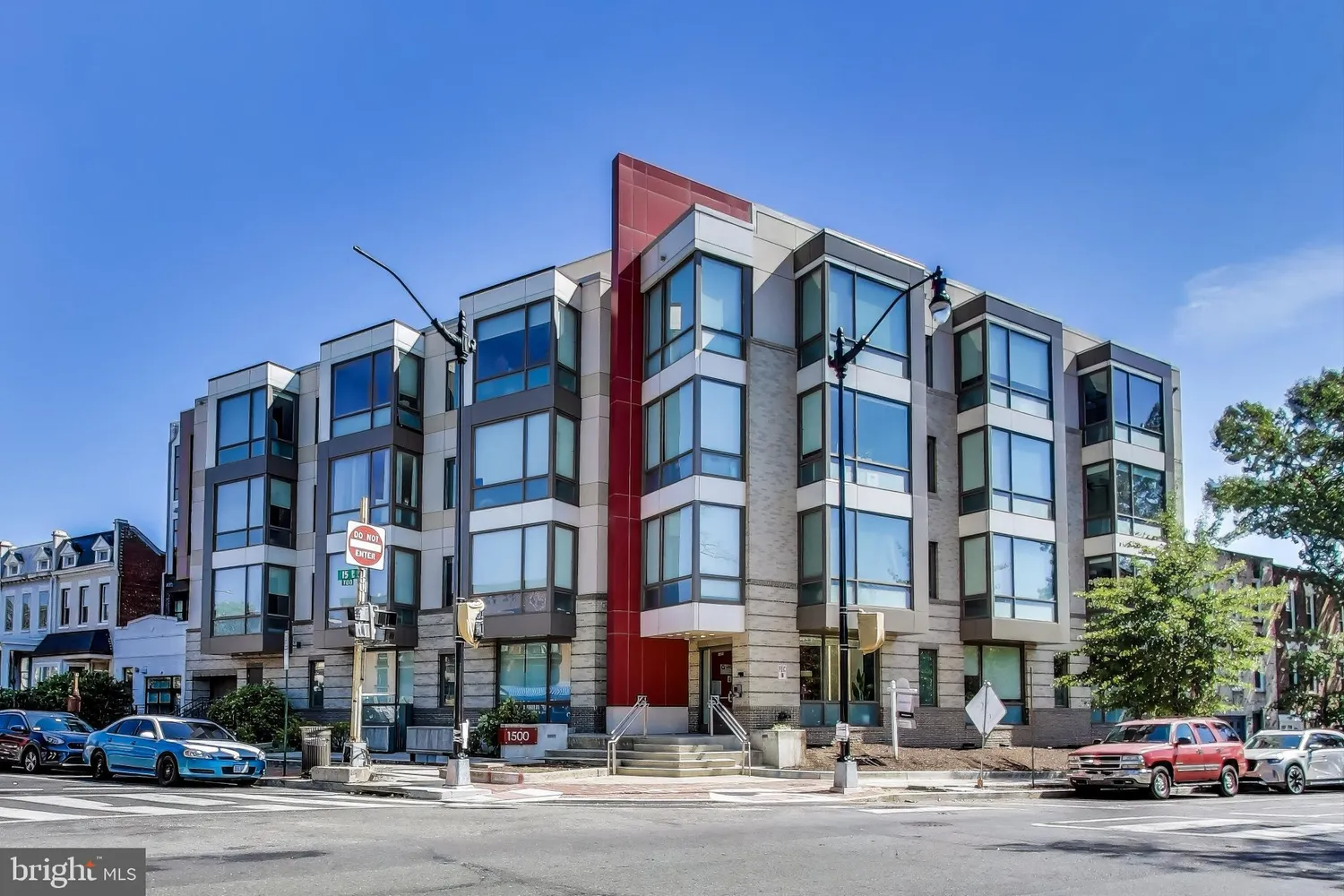 $425,000 | 1500 Pennsylvania Ave. Southeast, Unit 105, Washington, DC 20003