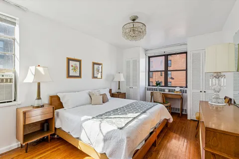 $515,000 | 90 Park Terrace East, Unit 7C | Inwood