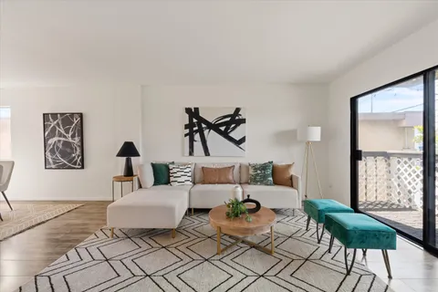 $525,000 | 850 West 157th Street, Unit 6, Gardena, CA 90247