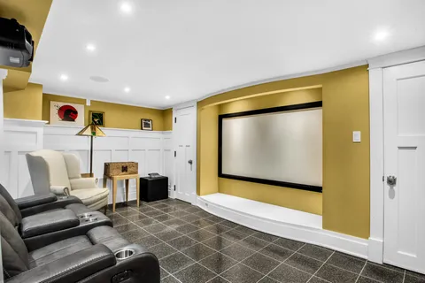 $2,300,000 | 165 Swaim Avenue | Huguenot