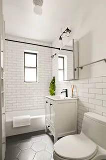 $450,000 | 84-12 35th Avenue, Unit 1B | Jackson Heights