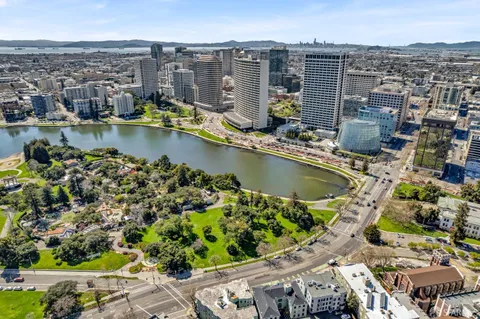 $299,000 | 199 Montecito Avenue, Unit 206, Oakland, CA 94610