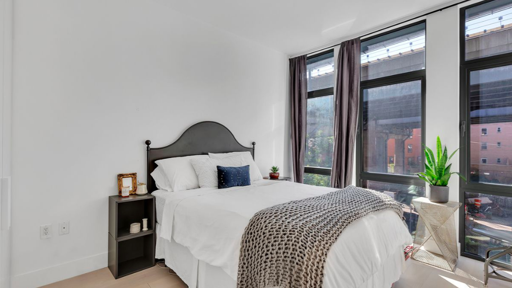 338 Berry Street, Unit 201 Brooklyn, NY 11249 - Photo 6 of 15