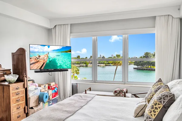 $685,000 | 9102 West Bay Harbor Drive, Unit 3C, Bay Harbor Islands, FL 33154