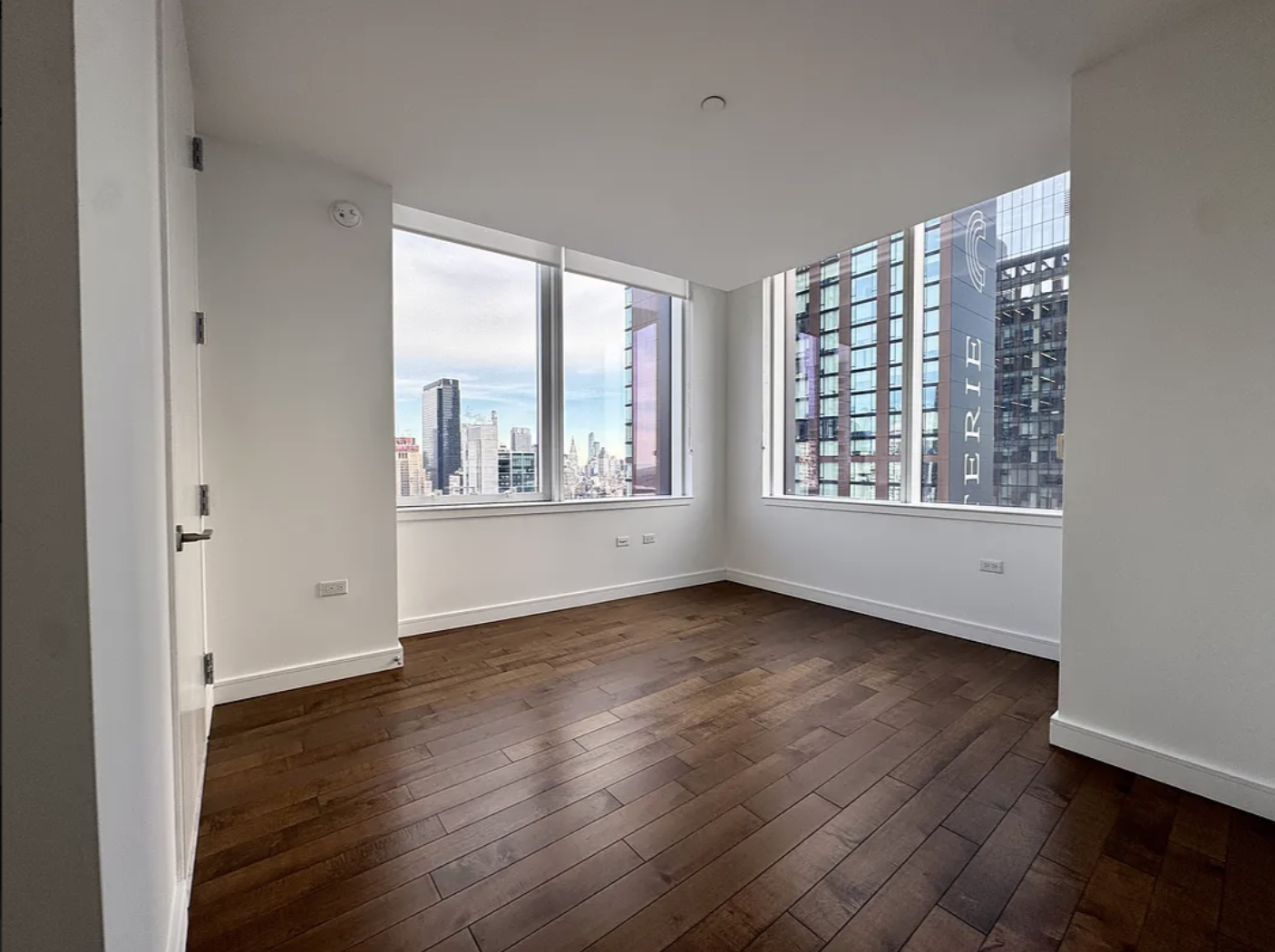 525 West 36th Street, Unit 36B Manhattan, NY 10018 - Photo 7 of 31