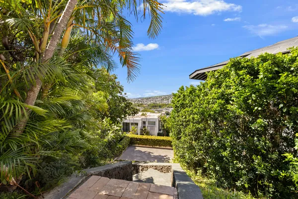 $1,500,000 | 8 Prospect Street, Honolulu, HI 96813