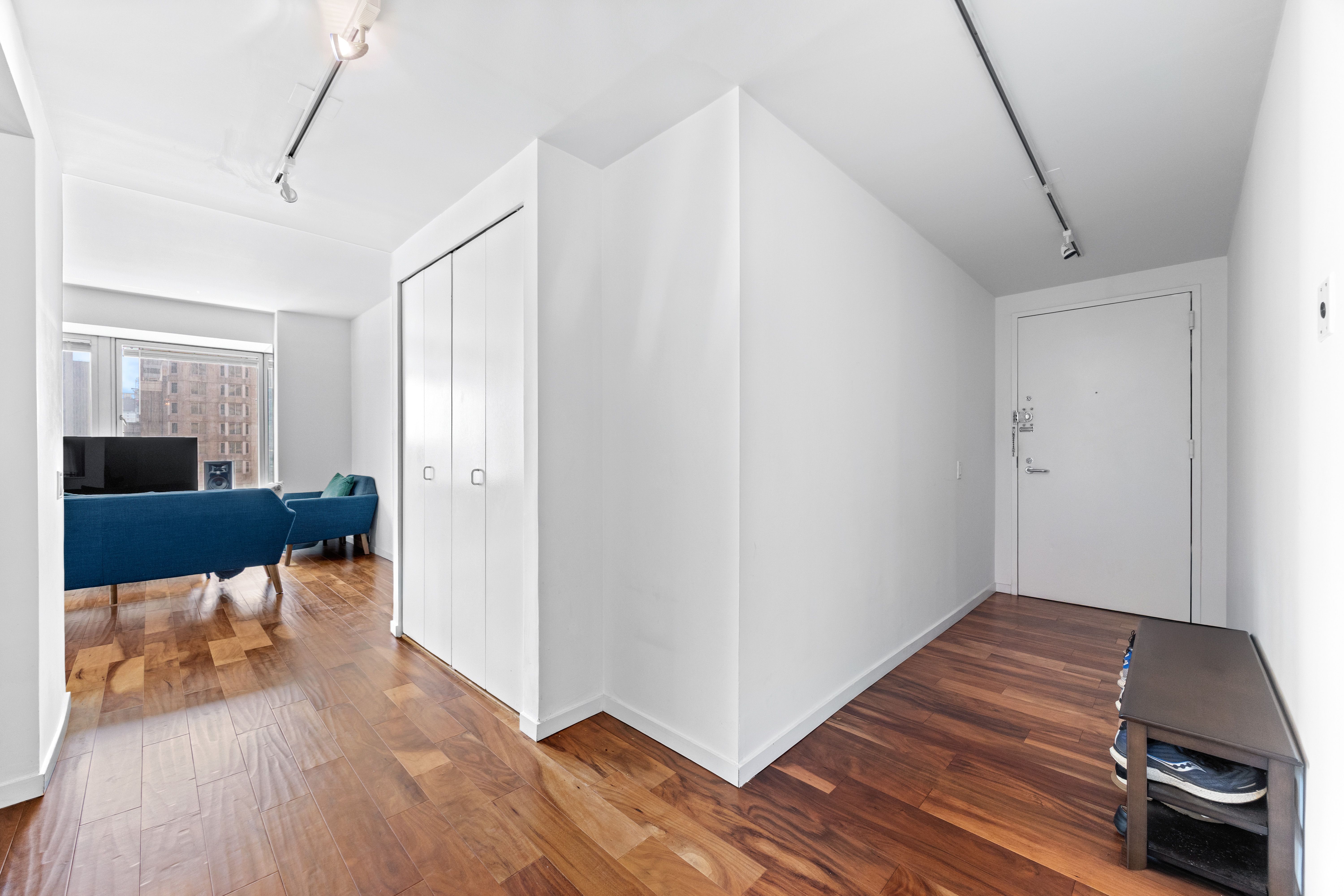 150 West 56th Street, Unit 4312 Manhattan, NY 10019 - Photo 6 of 18