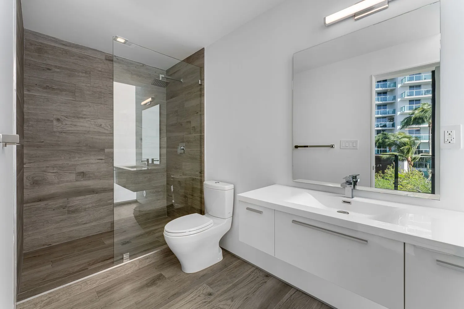 $2,750,000 | 1525 Bay Road, Miami Beach, FL 33139