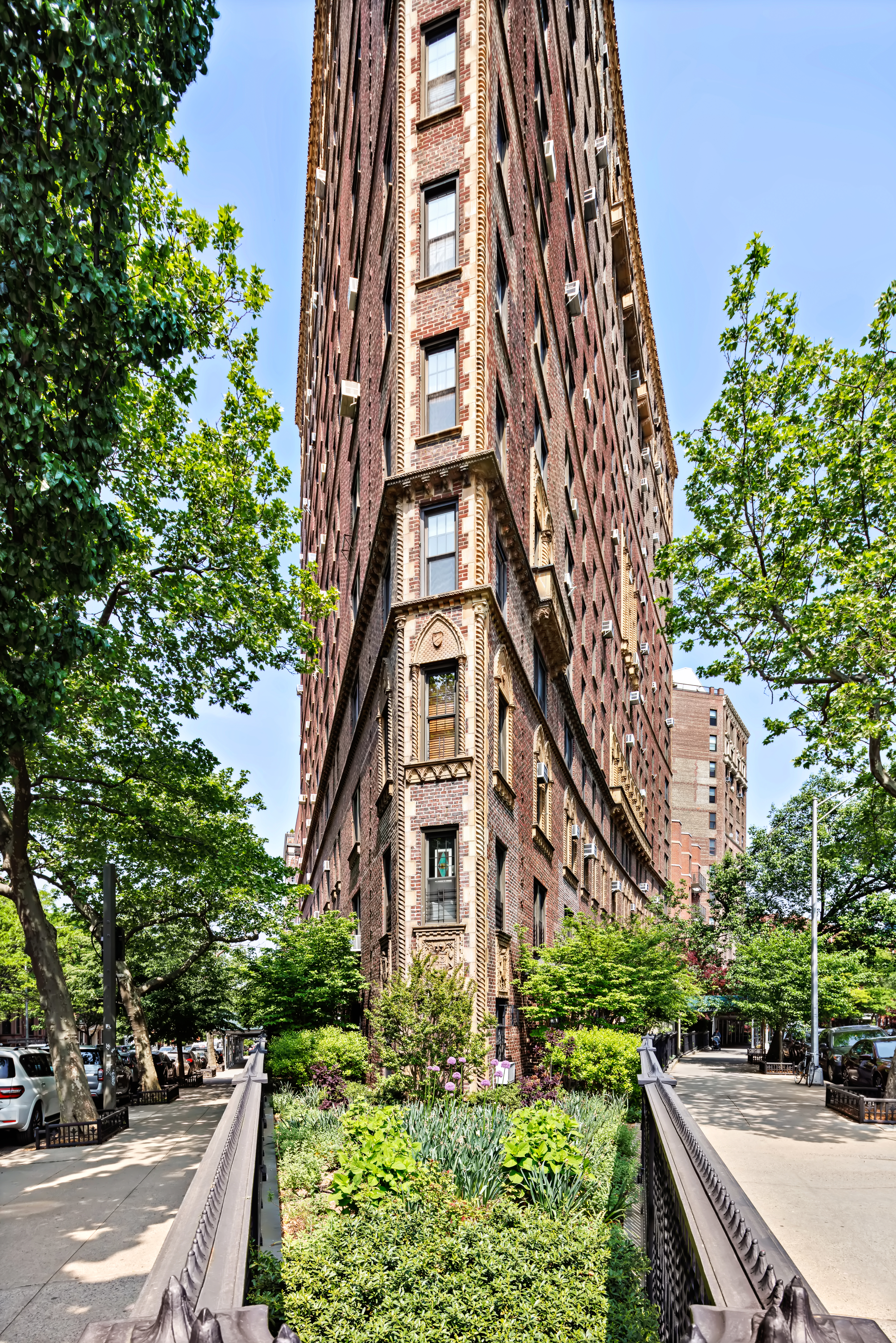 47 Plaza Street West, Unit 4C Brooklyn, NY 11217 - Photo 28 of 29