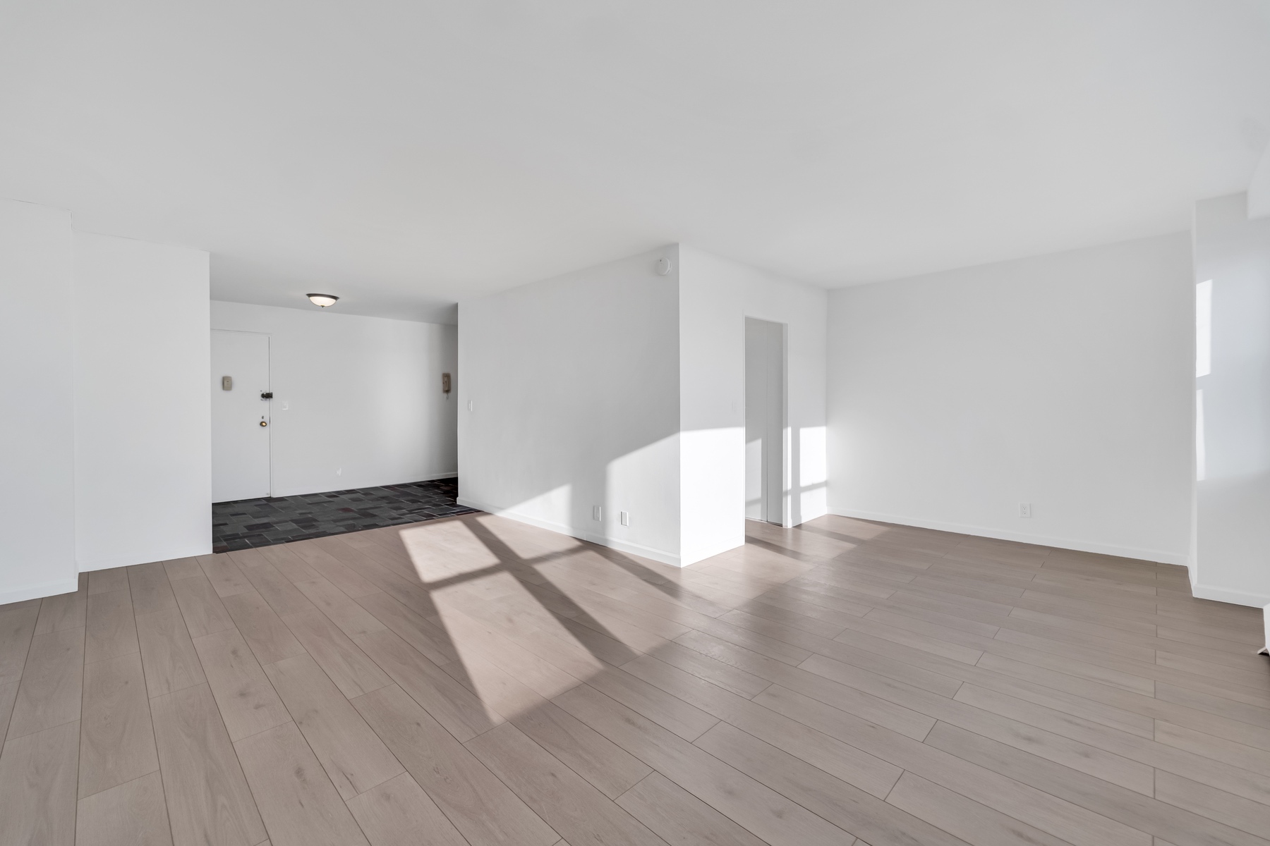 5700 Arlington Avenue, Unit 11O Bronx, NY 10471 - Photo 4 of 13