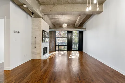 $399,000 | 1001 West 15th Street, Unit 318, Chicago, IL 60608