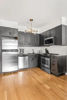 $899,000 | 319 Humboldt Street, Unit 1A | Williamsburg