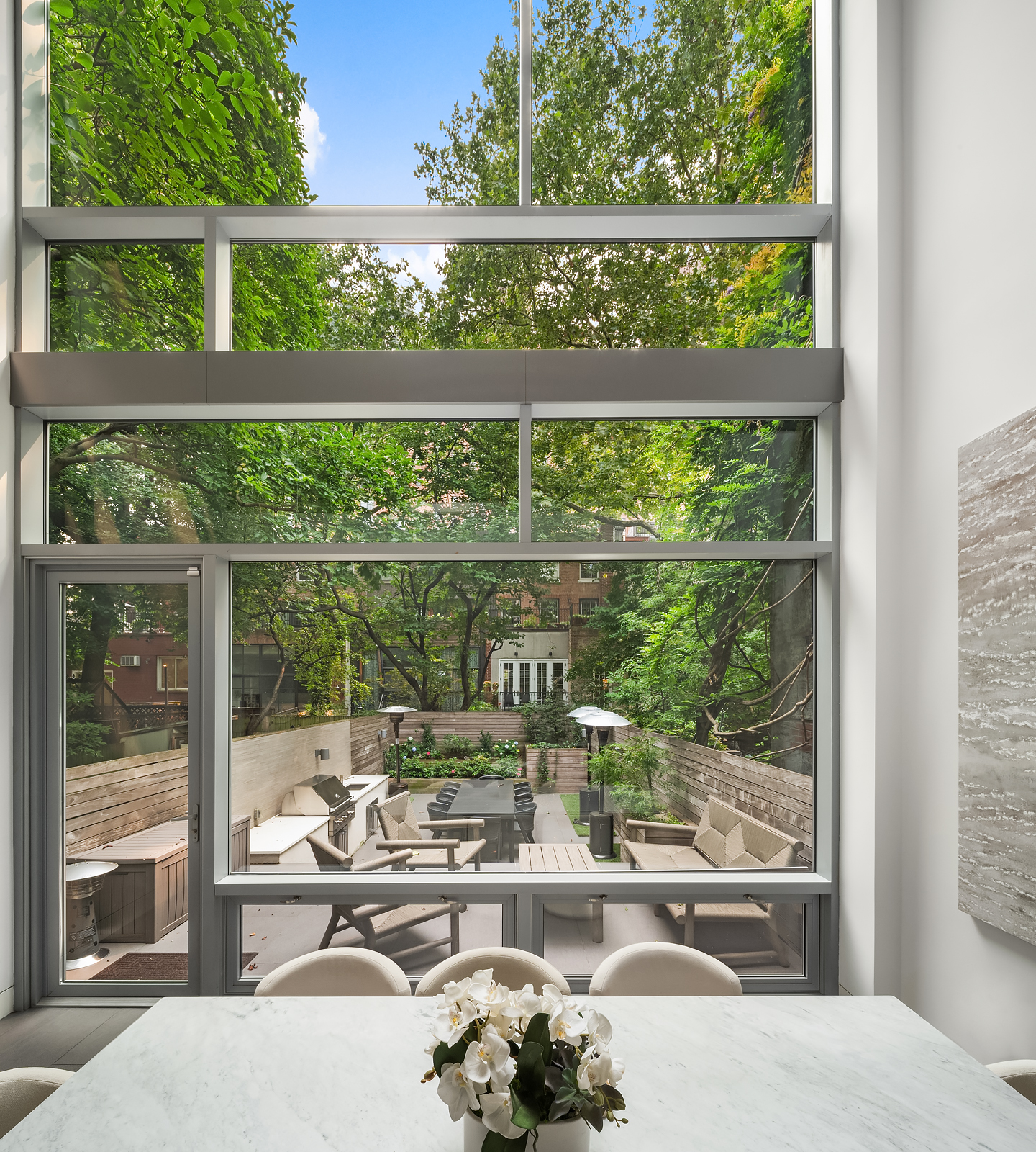 450 West 25th Street Manhattan, NY 10001 - Photo 4 of 12 Gallery Image 4