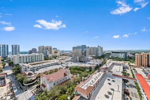 a picture of city view