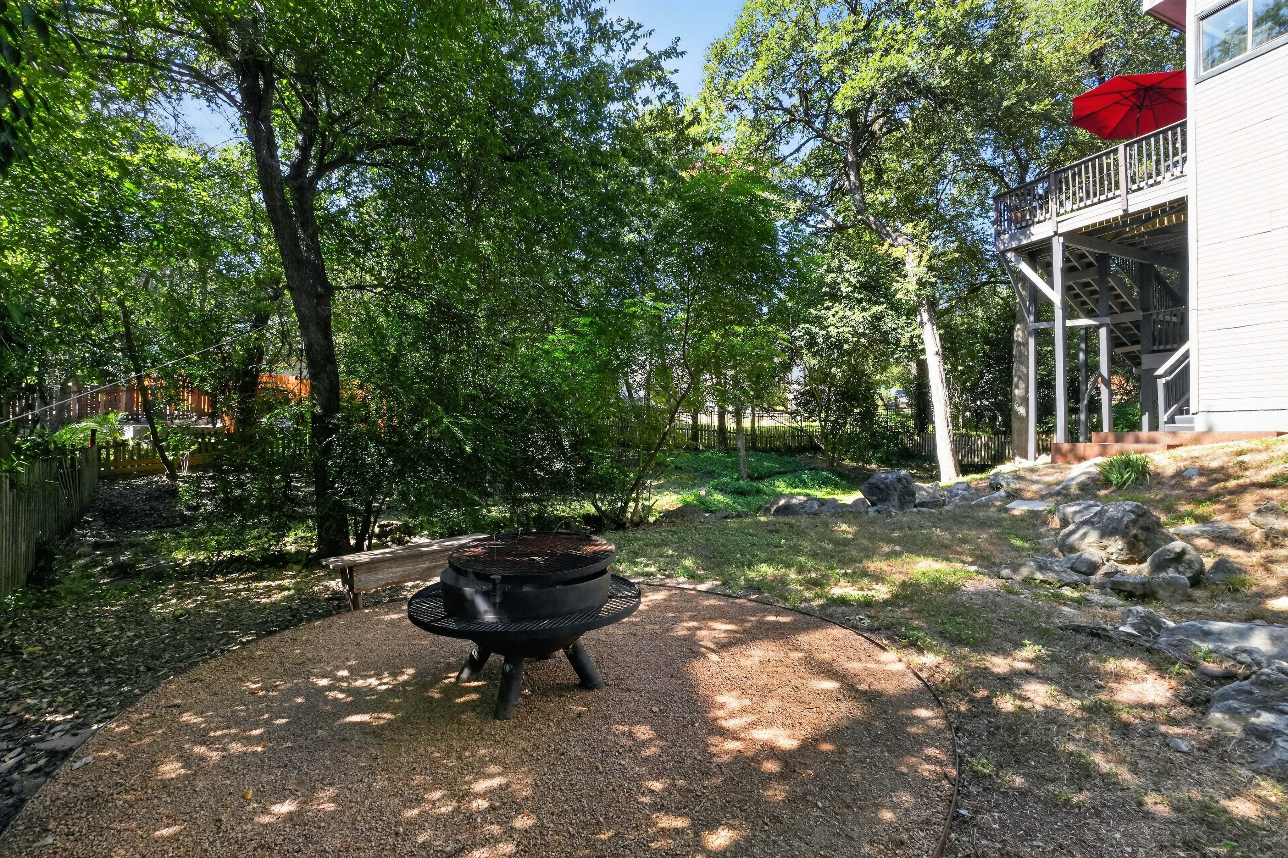 1911 Stoneridge Road Austin, TX 78746 - Photo 24 of 26 Gallery Image 24