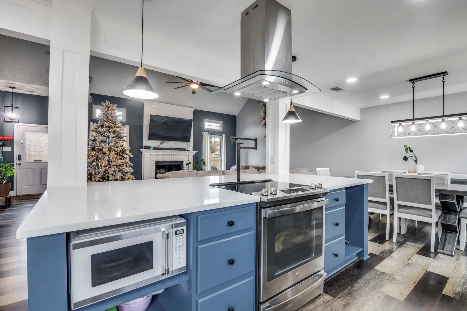 $399,990 | 1017 Meadow Creek Drive, Lancaster, TX 75146