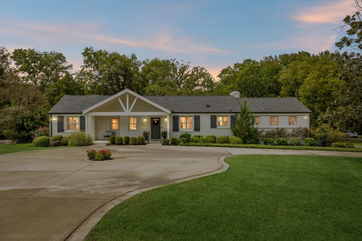$1,695,000 | 745 Vosswood Drive, Nashville, TN 37205