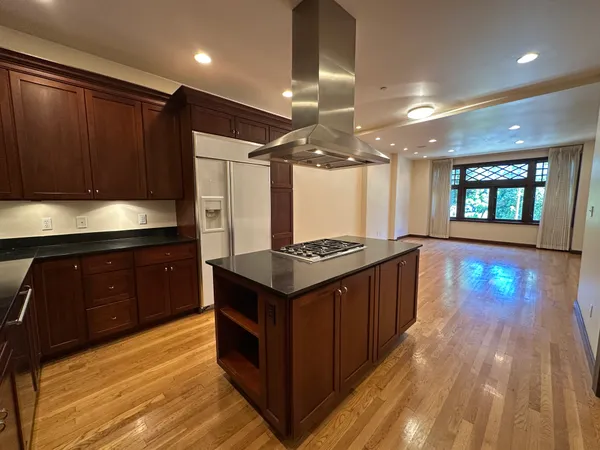 $5,500 | 14th Avenue, San Francisco, CA 94118