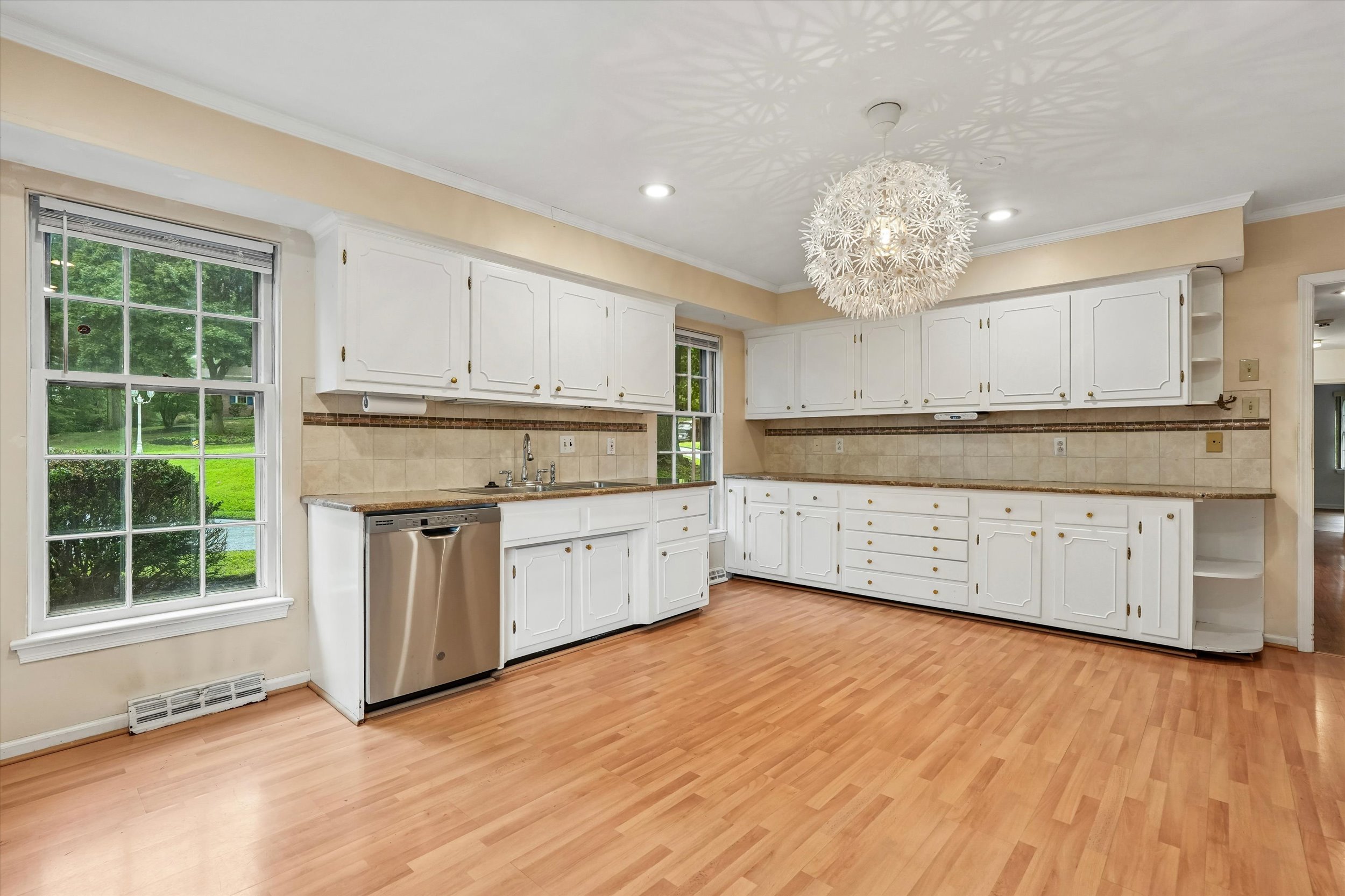 171 Gulph Hills Road Radnor, PA 19087 - Photo 6 of 32 Gallery Image 6