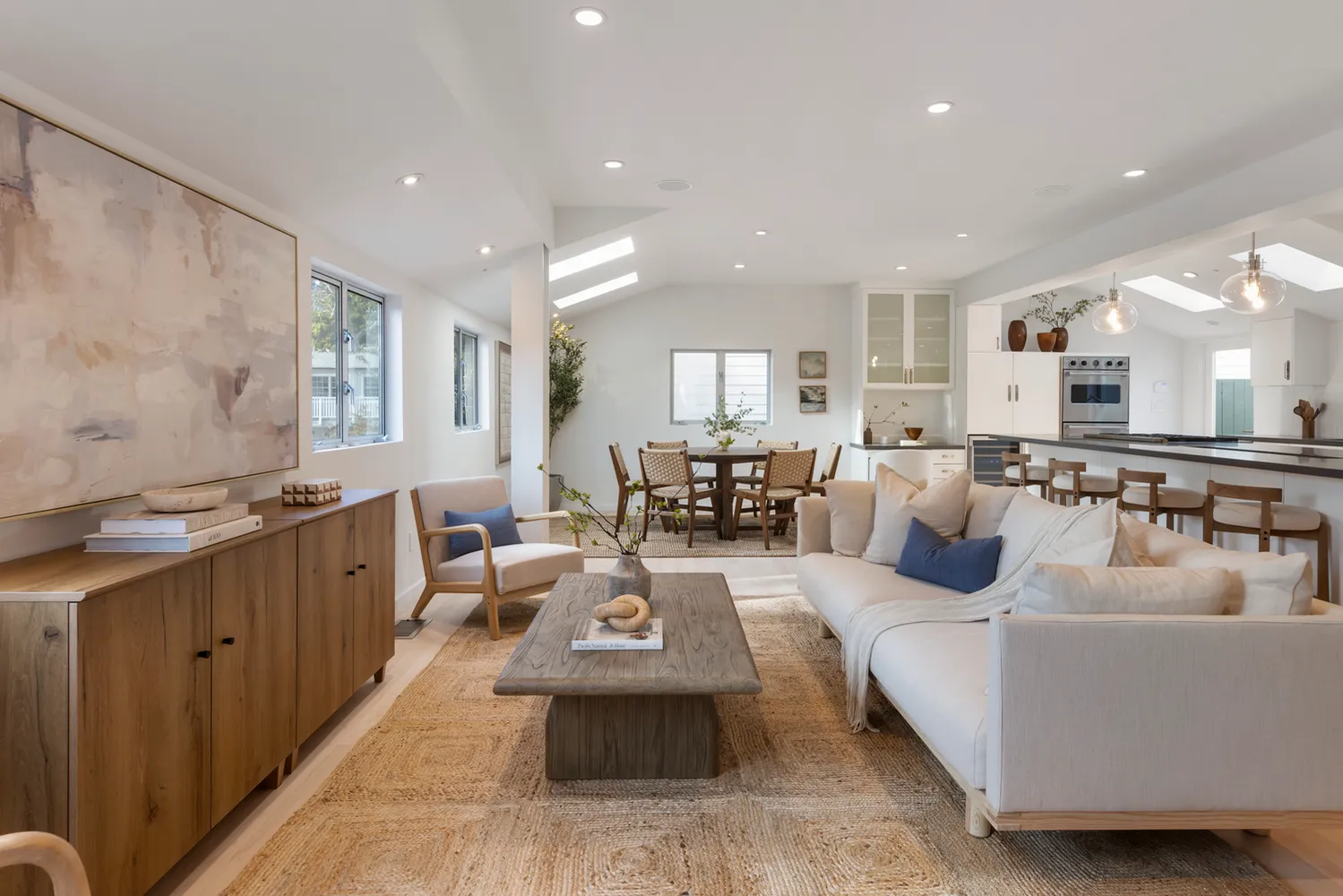 $3,295,000 | 257 Entrada Drive, Santa Monica, CA 90402