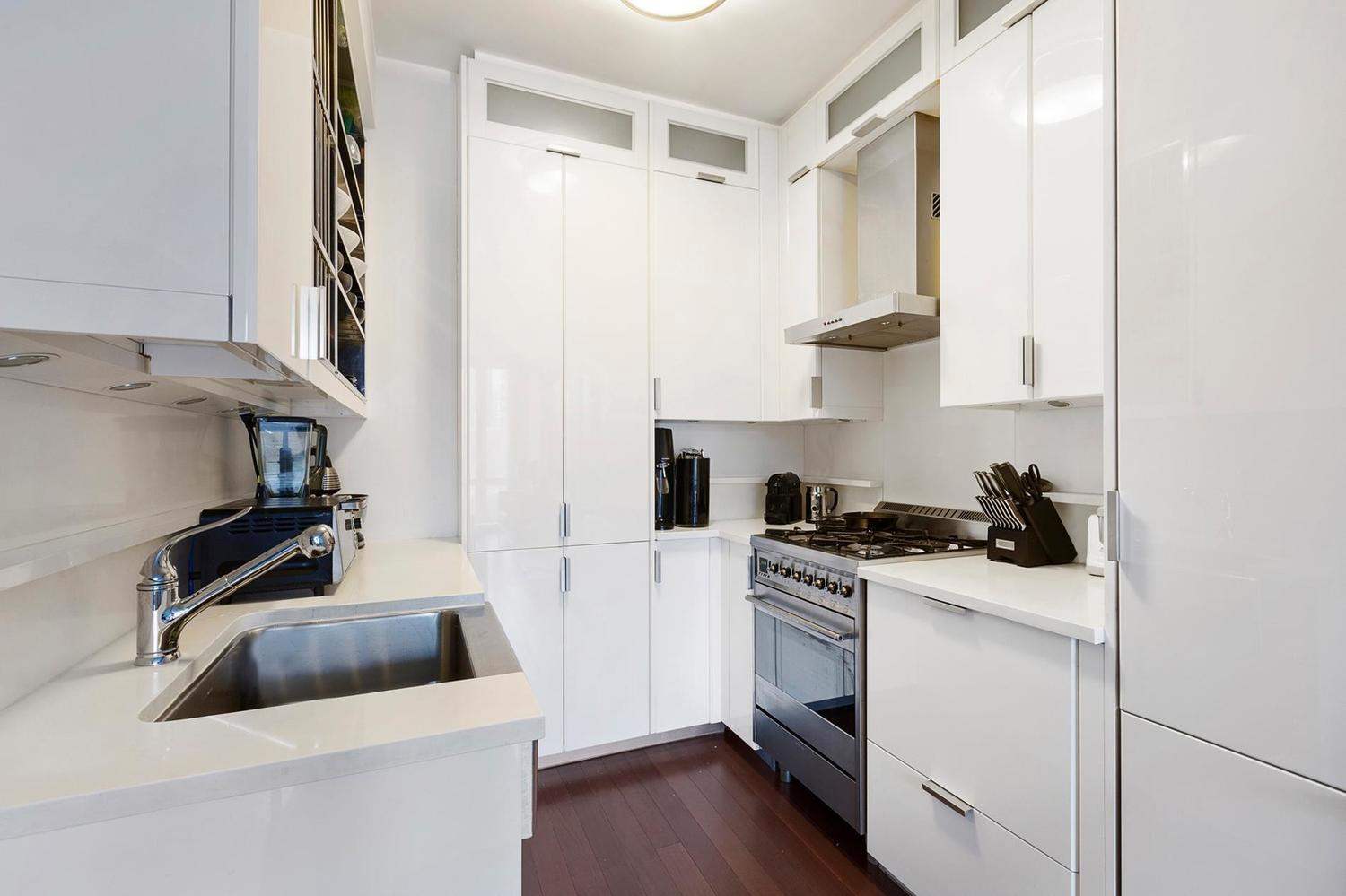 60 Riverside Boulevard, Unit 1210 Manhattan, NY 10069 - Photo 3 of 6