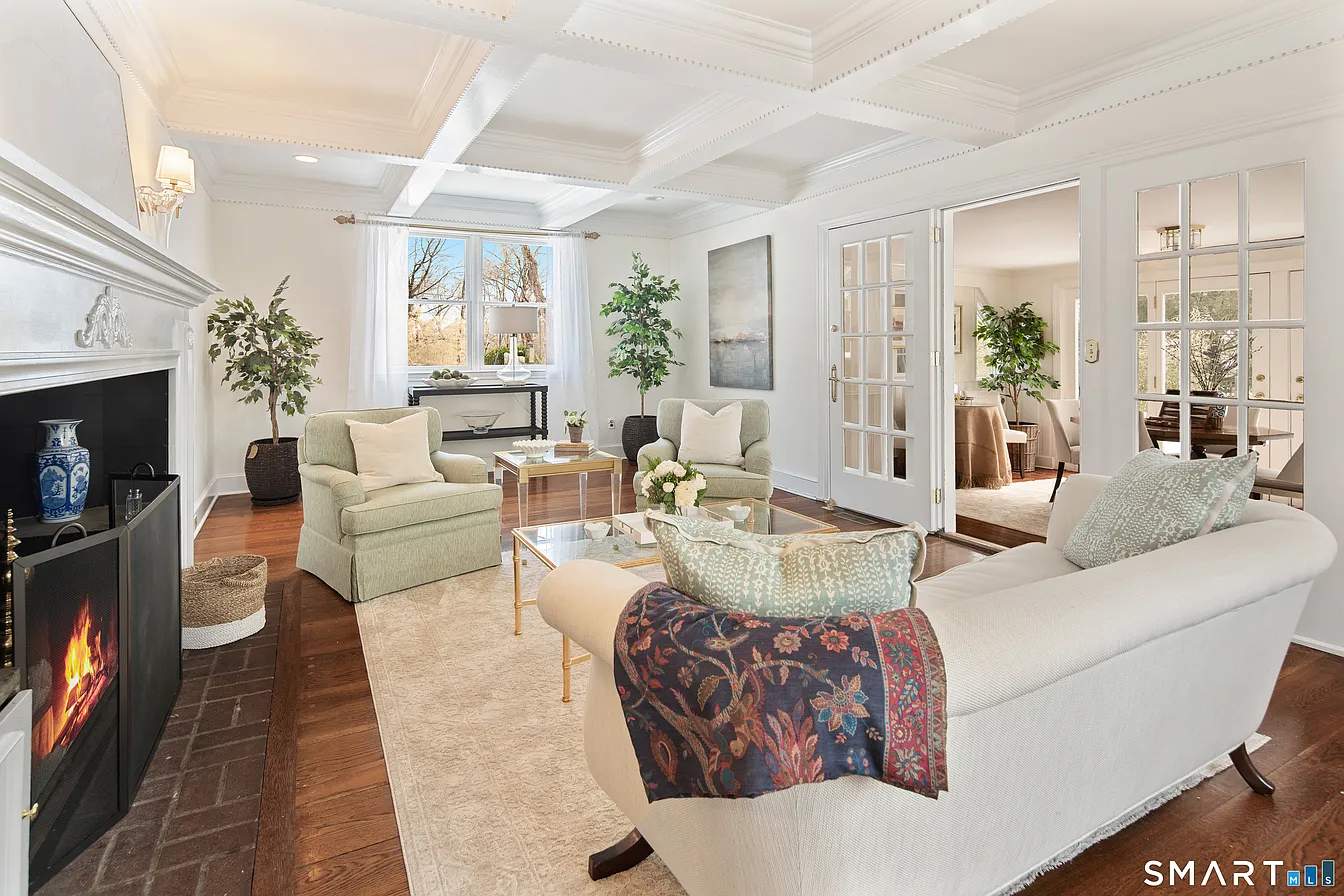 9 Point O Woods Road South Darien, CT 06820 - Photo 6 of 39