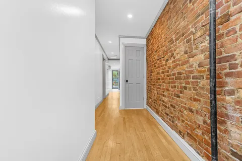 $2,950 | 598 Halsey Street, Unit 1 | Bedford-Stuyvesant