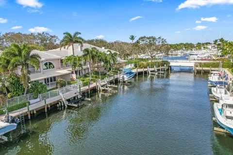 $1,389,000 | 14394 Cypress Island Court, Palm Beach Gardens, FL 33410