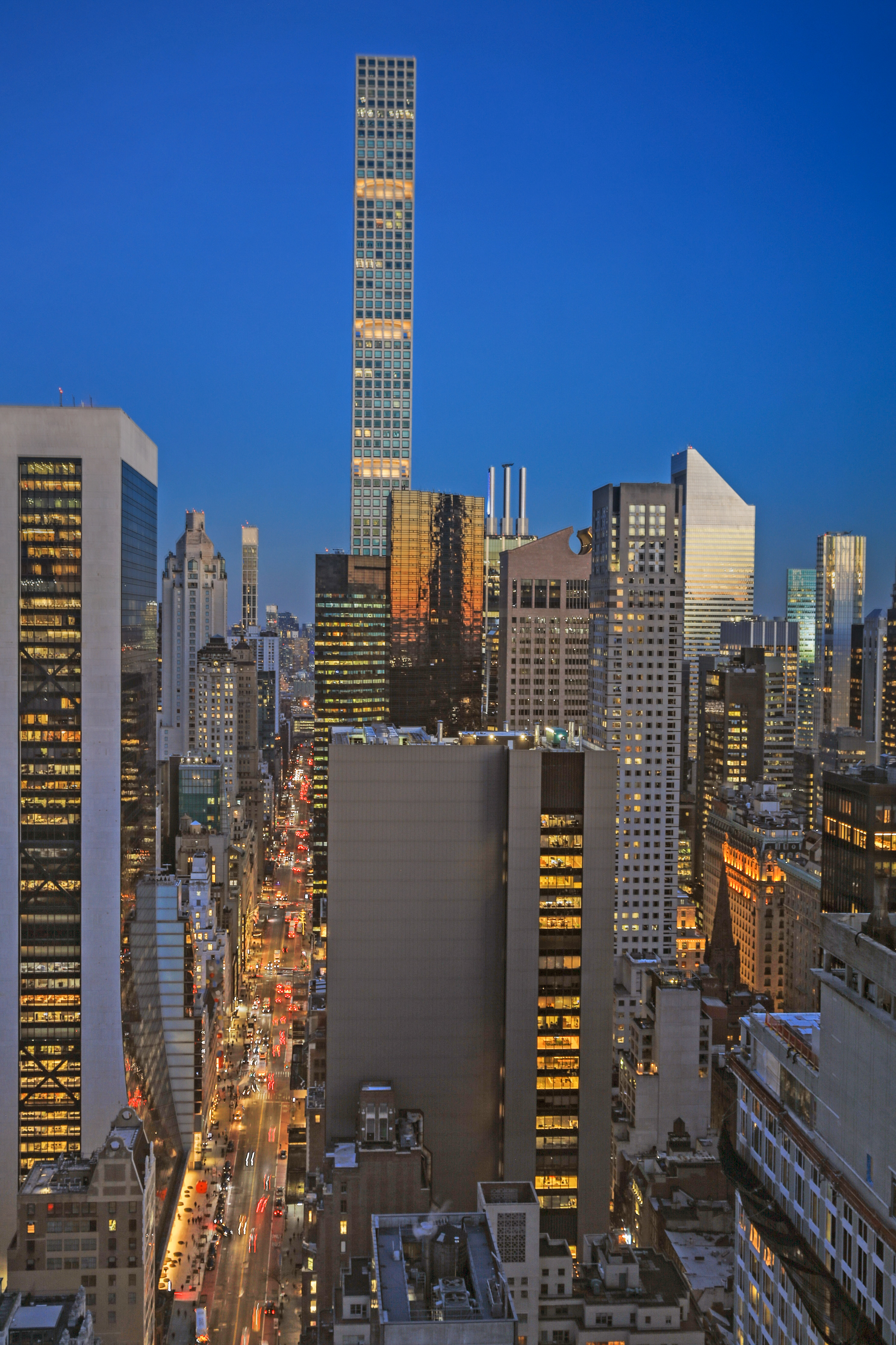 146 West 57th Street, Unit 59A Manhattan, NY 10019 - Photo 11 of 15