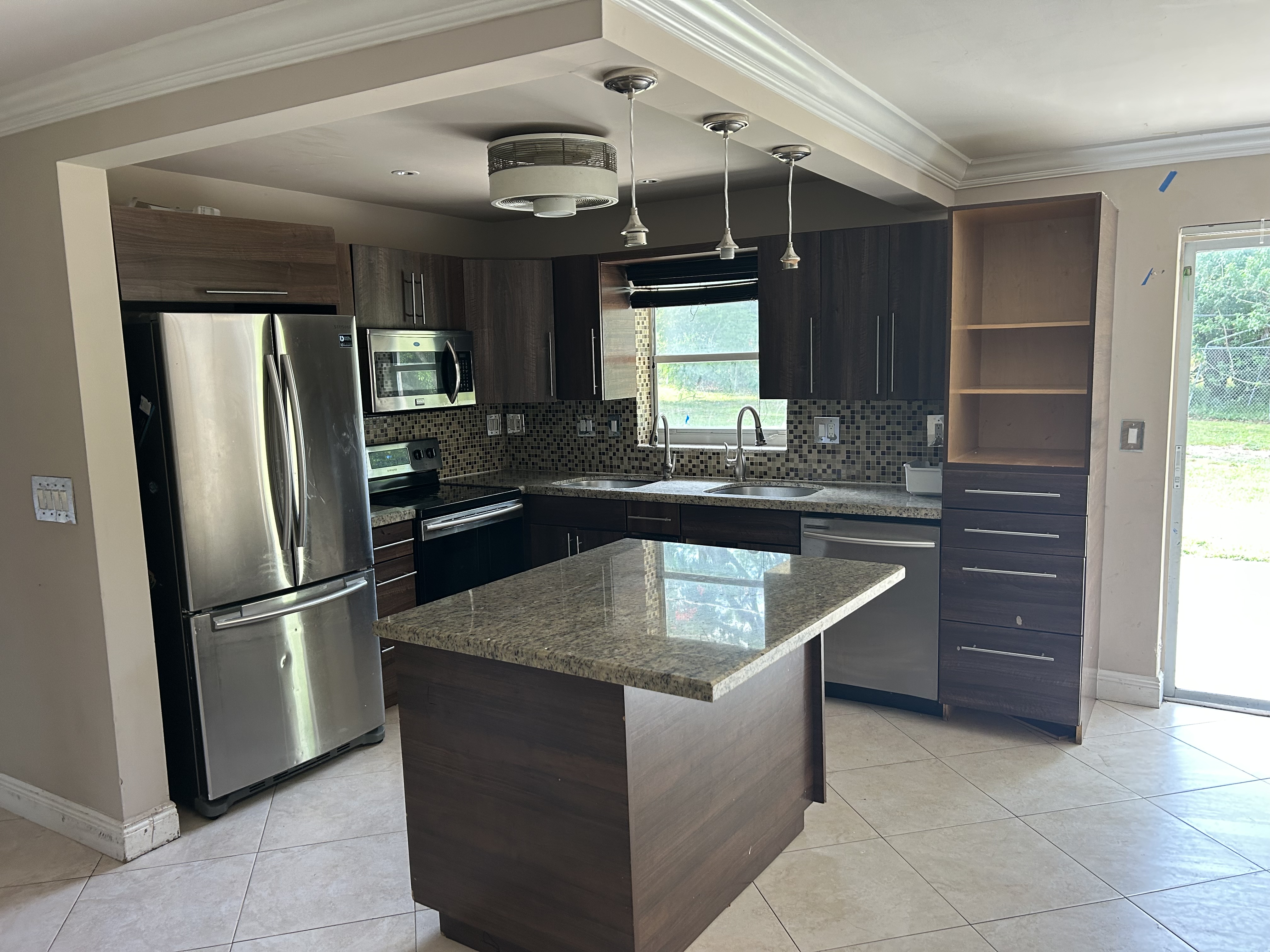 250 Northwest 46th Street Boca Raton, FL 33431 - Photo 8 of 13 Gallery Image 8