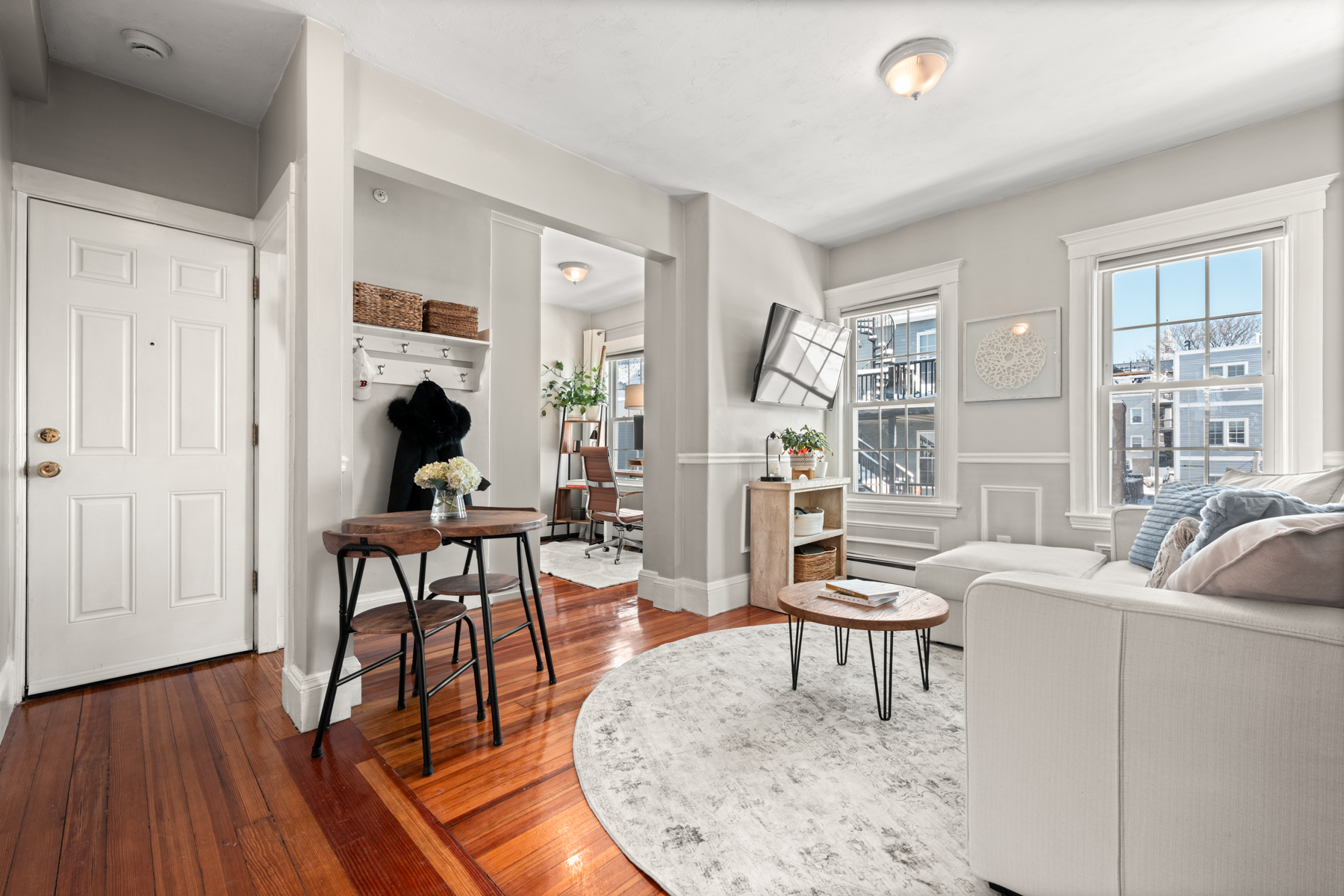 7 Knowlton Street, Unit 3 South Boston, MA 02127 - Photo 2 of 22