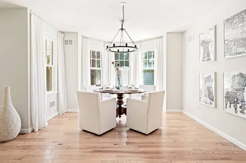 $5,950,000 | 89 Cobb Road, Water Mill, NY 11976