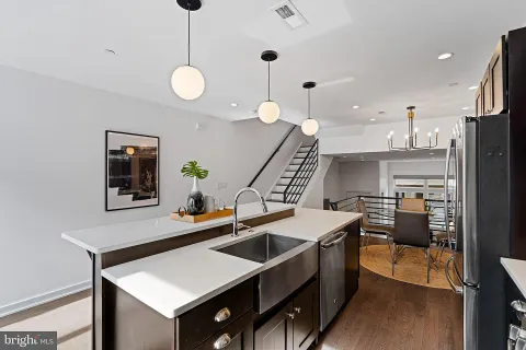 $775,000 | 418 Wallace Street, Philadelphia, PA 19123