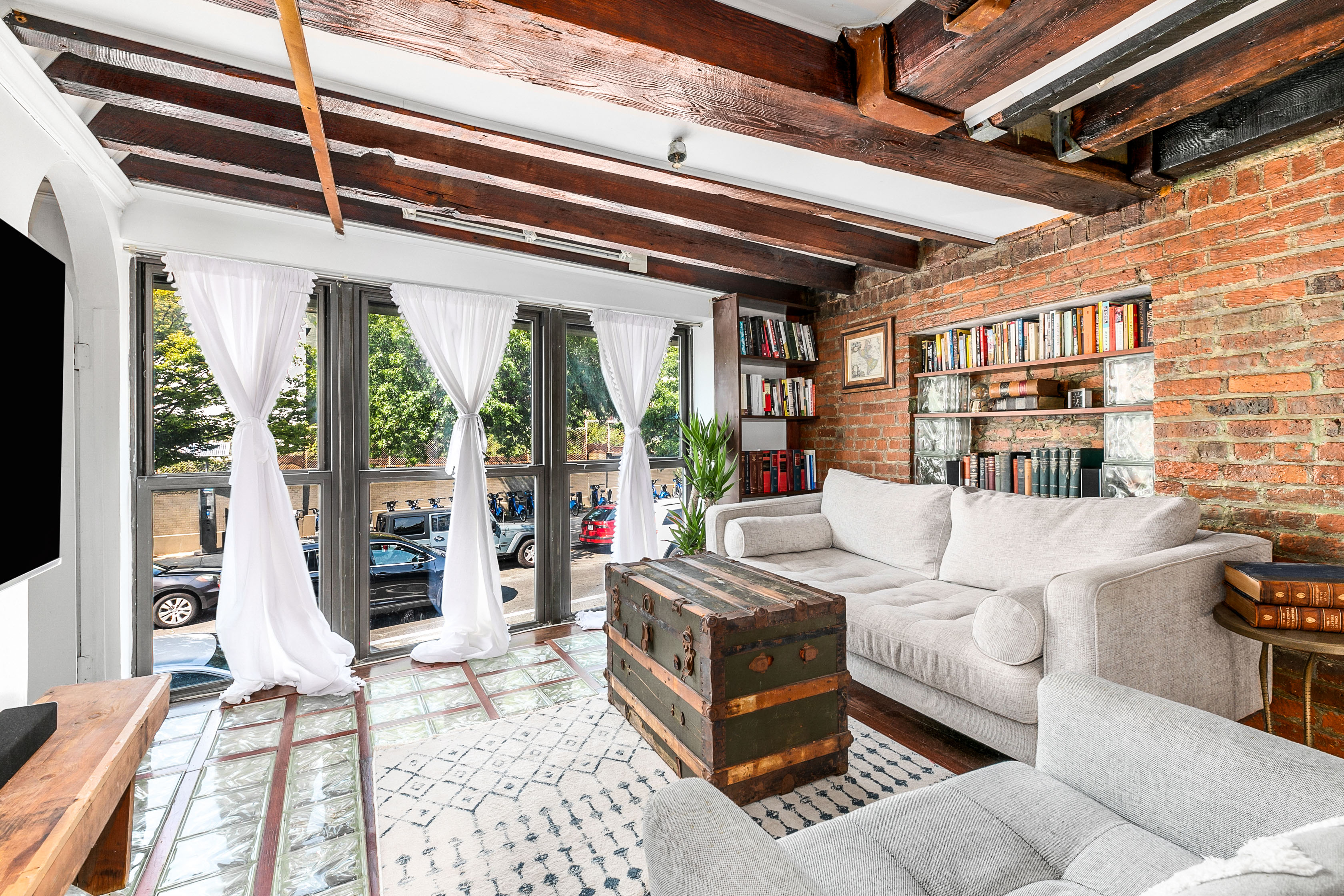 395 Smith Street, Unit 1B Brooklyn, NY 11231 - Photo 4 of 10