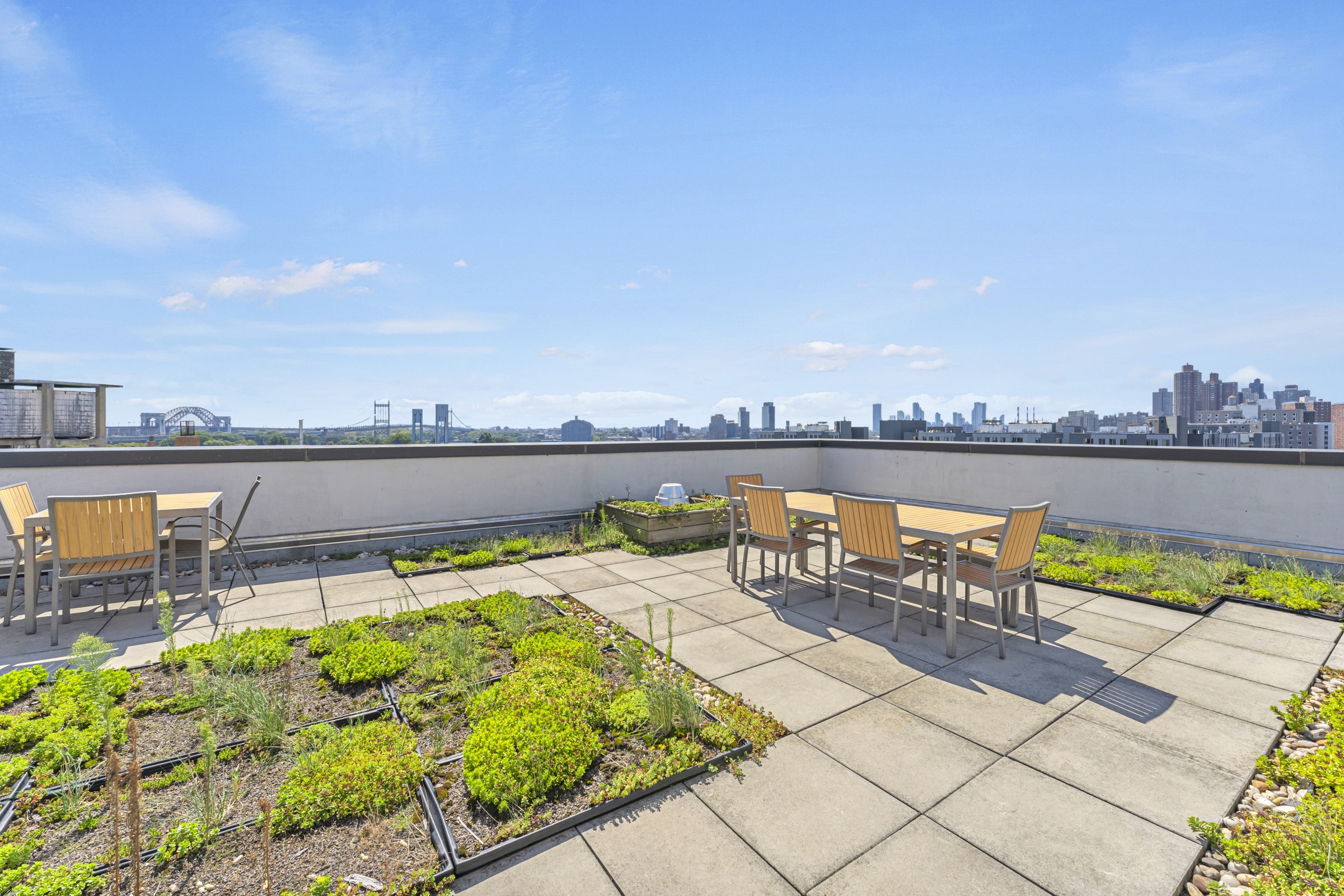 353 East 104th Street, Unit 9C Manhattan, NY 10029 - Photo 9 of 11 Gallery Image 9