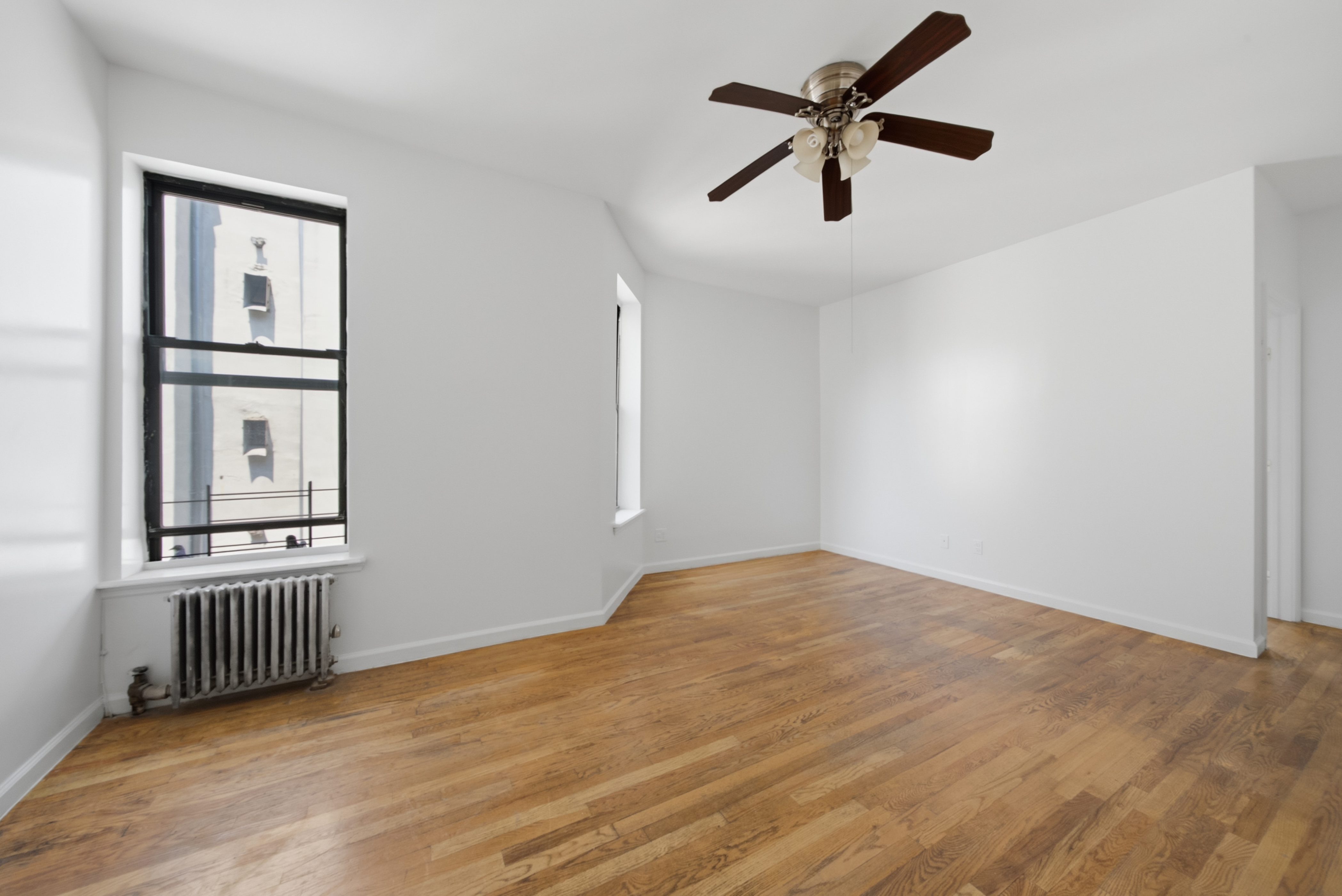 283 East 4th Street, Unit 5C Manhattan, NY 10009 - Photo 4 of 8