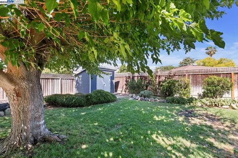 Contact Agent | 168 Albatross Avenue, Livermore, CA 94551