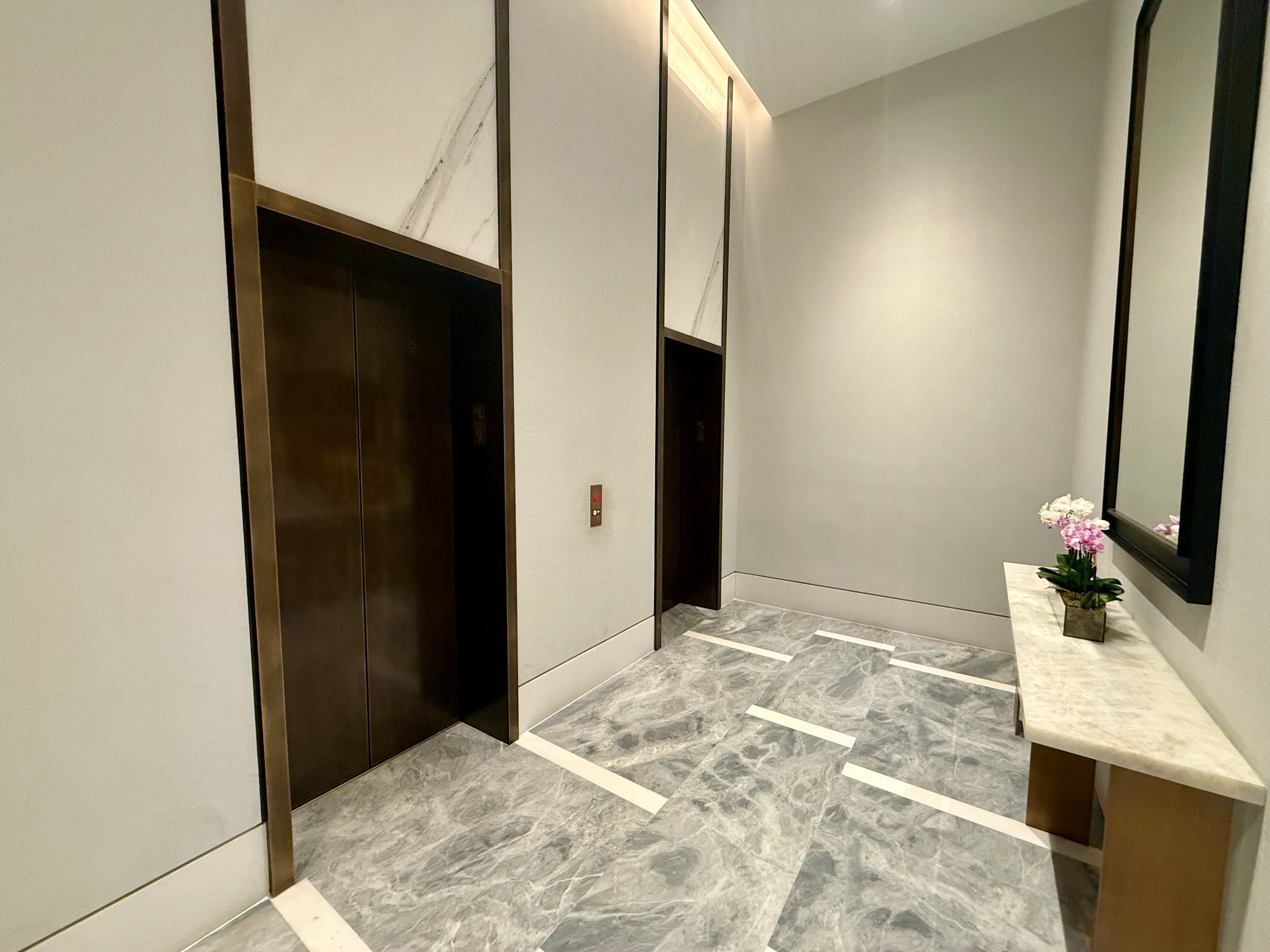 111 West 67th Street, Unit 22K Manhattan, NY 10023 - Photo 9 of 14 a view of a bathroom