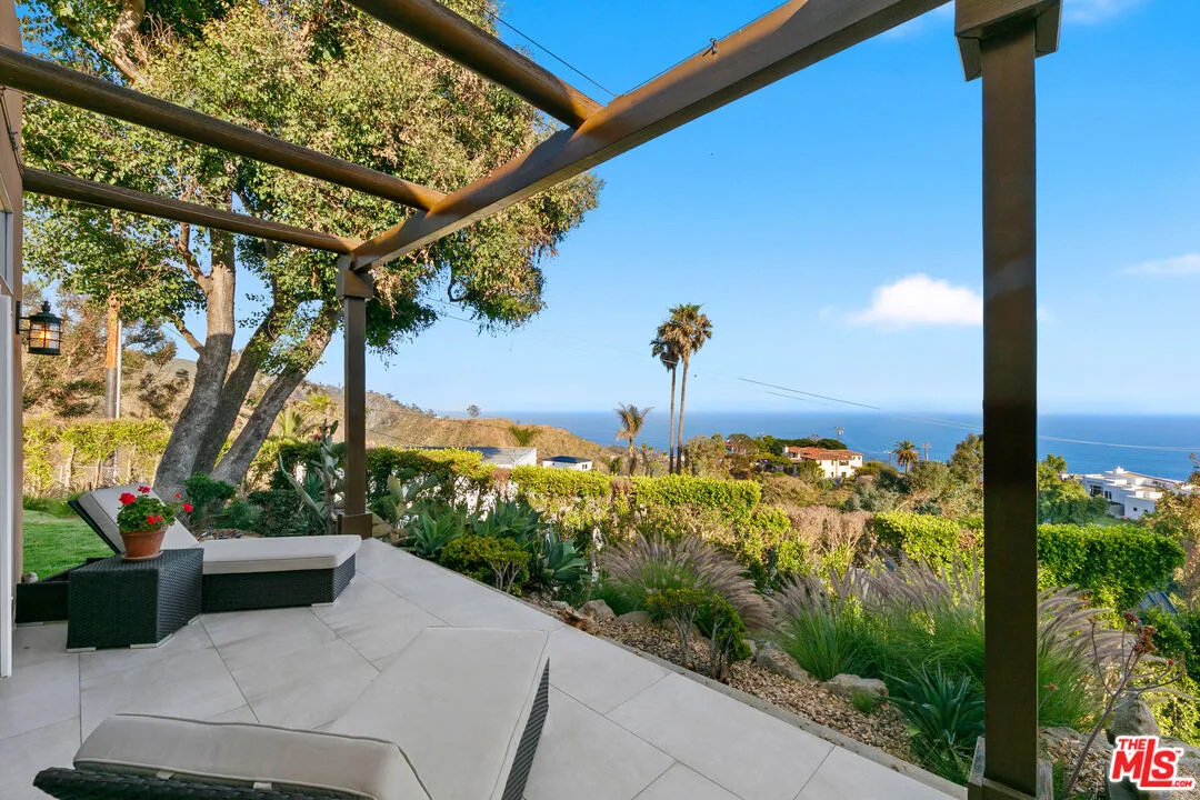 $4,350,000 | 3240 Sumac Ridge Road, Malibu, CA 90265