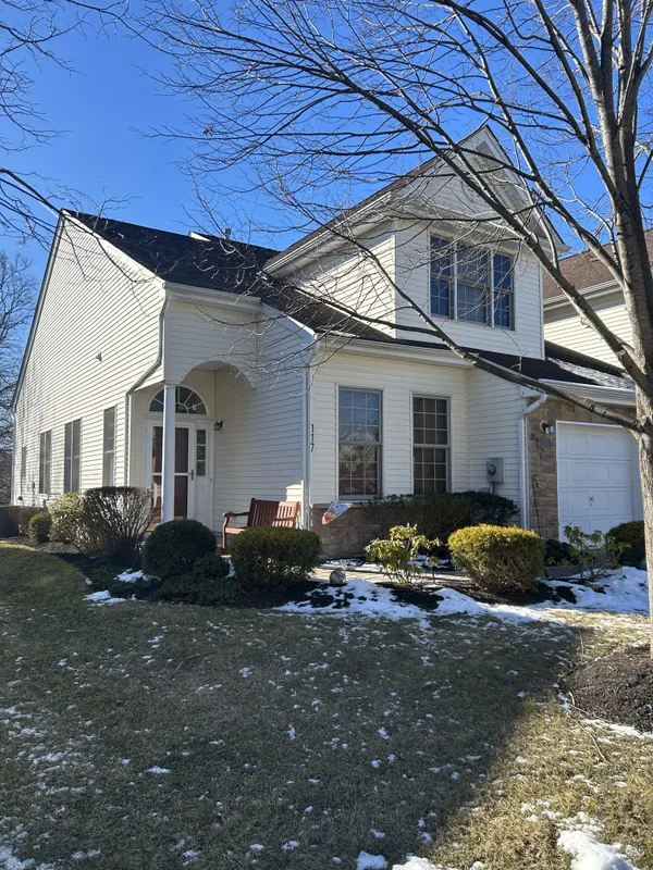 $575,000 | 117 Saratoga Court, Somerset, NJ 08873