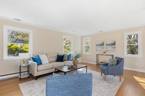 $1,750,000 | 5523 Uppingham Street, Chevy Chase, MD 20815