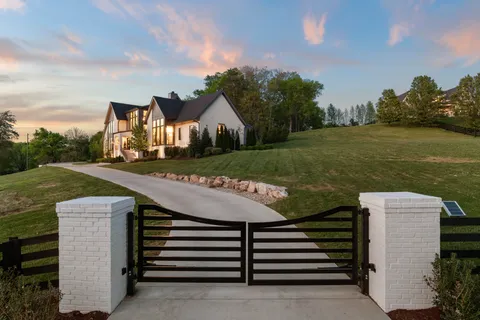 $4,295,000 | 4472 South Carothers Road, Franklin, TN 37064